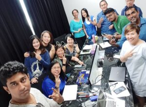 Vyvo team meet at Battery Road, Singapore (Sep. 2019)